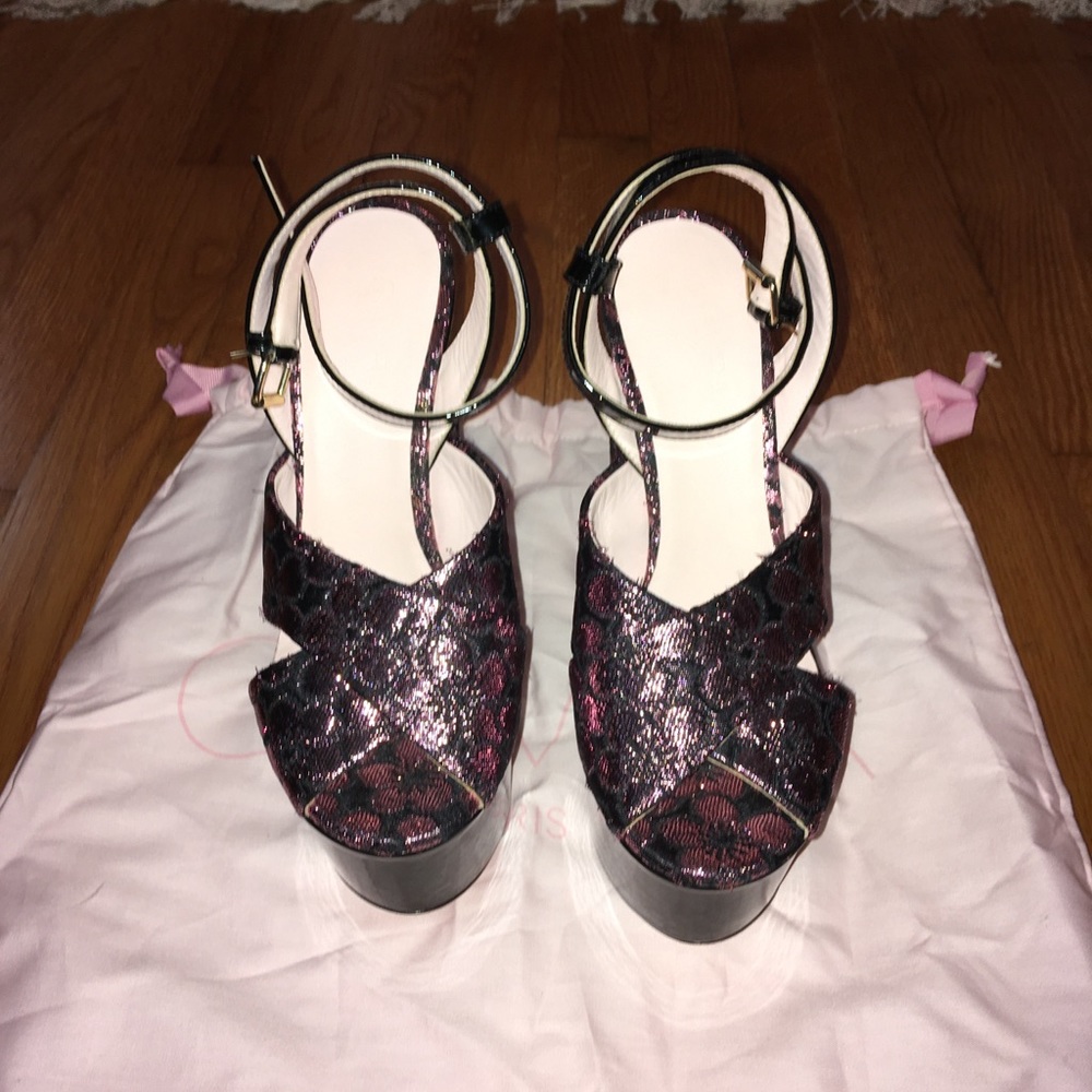 NWT Giamba platforms
